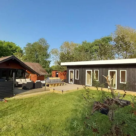 Renovated With Outdoor * Rødby