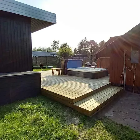 Σπίτι διακοπών Renovated With Outdoor Rødby